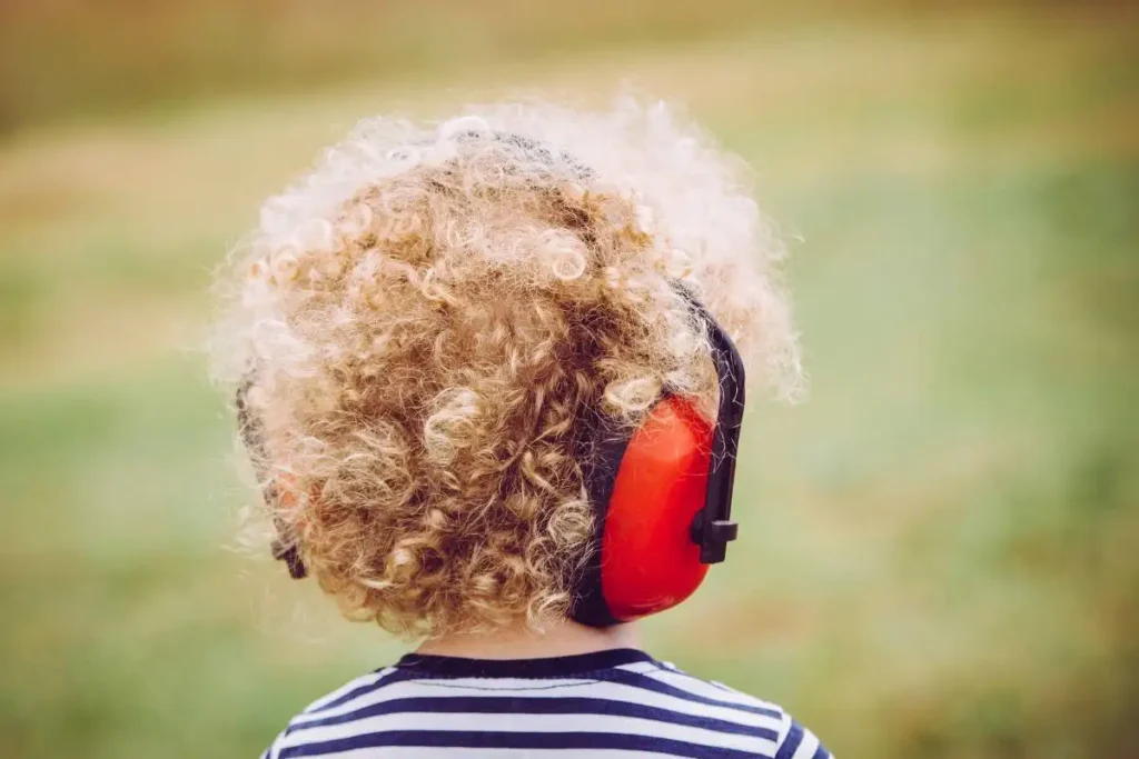 Best Noise Cancelling Headphones for Kids with Autism