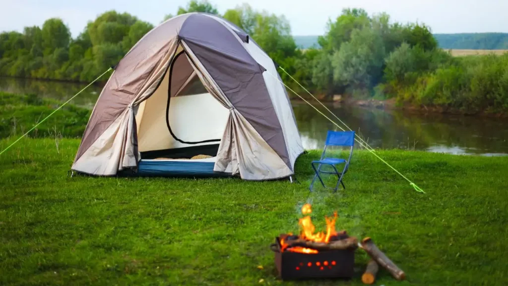 The Pros And Cons Of Day Camps Vs Overnight Camps