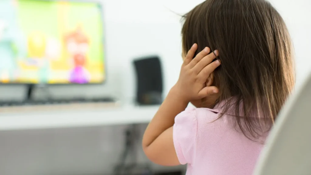 Signs of Autism in Teenage Girls